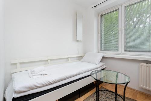 Krowodrza Apartment | Wrocławska Standard Studio by BookingHost