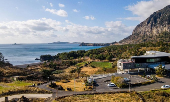 Andeok Resort | Y Resort Jeju