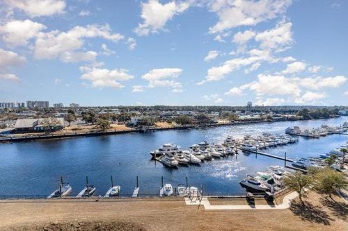 North Myrtle Beach House | Yacht Club Villas #2-903