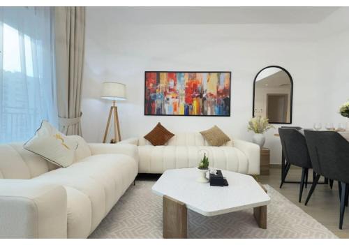 Abu Dhabi Apartment | Yas Island 2BR - Spacious Apartment with Balcony