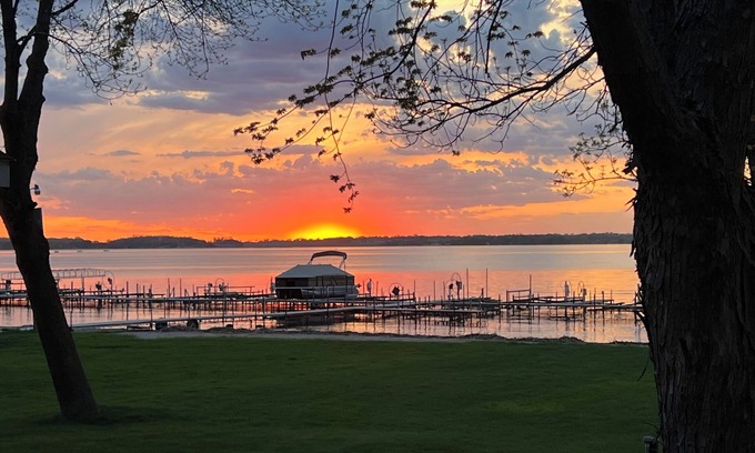 Osakis House | Year round home on Lake Osakis, Minnesota.