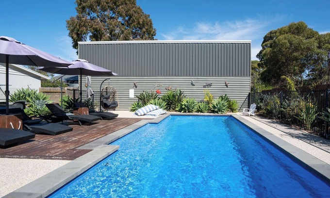 Ocean Grove House | Yellow Gums by the Beach- Ocean Grove