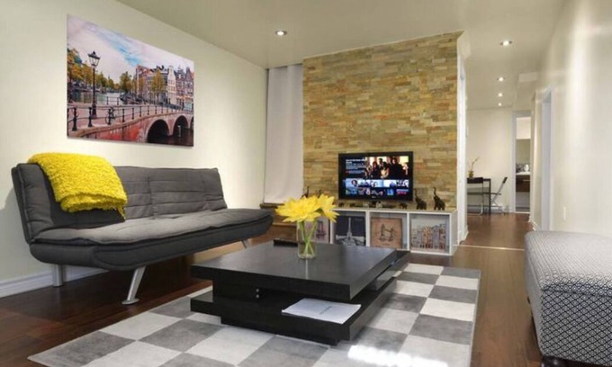 Sainte-Marie Apartment | Yellow Stone | Comfy 1BR + Garden Near Metro & DT