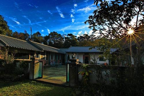 Sanyi Bed & Breakfast | Yellow Stone M.V.