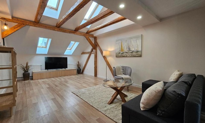 Gera Apartment | YFB I 130m2 Designwohnung mit 2 Bädern