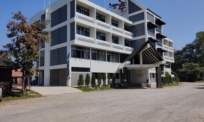 Ban Fang Min Hotel | YMCA International Hotel Chiangrai