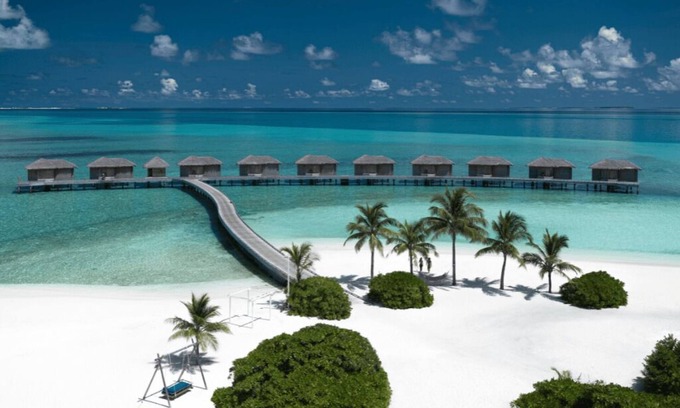 Uthurumaafaru Resort | You & Me Maldives - Adults Only - Premium All-Inclusive