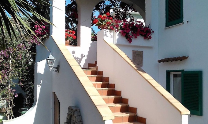 Scauri Apartment | YOU THINK ABOUT HOLIDAYS THE REST WE THINK ABOUT CA 'BIANCA