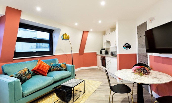 Clifton Apartment | Your Apartment I Clifton Village