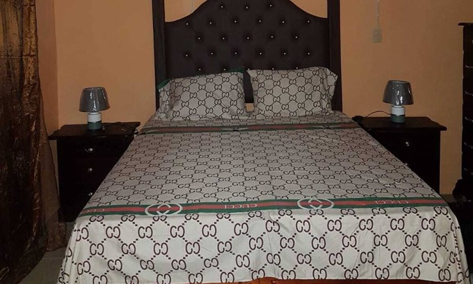 Gordon Town Apartment | Your Cozy Corner Serenity Suite: A Tranquil Escape Awaits