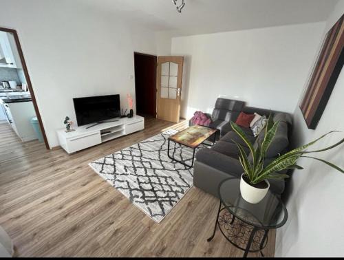 Sever Apartment | Your Home 2 with parking