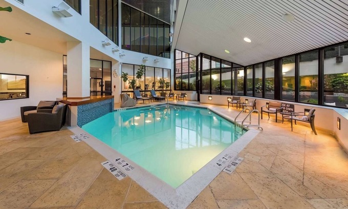 White Plains Resort | Your Home Away From Home! Near Bryant Park, Free Airport Shuttle, Pet-Friendly