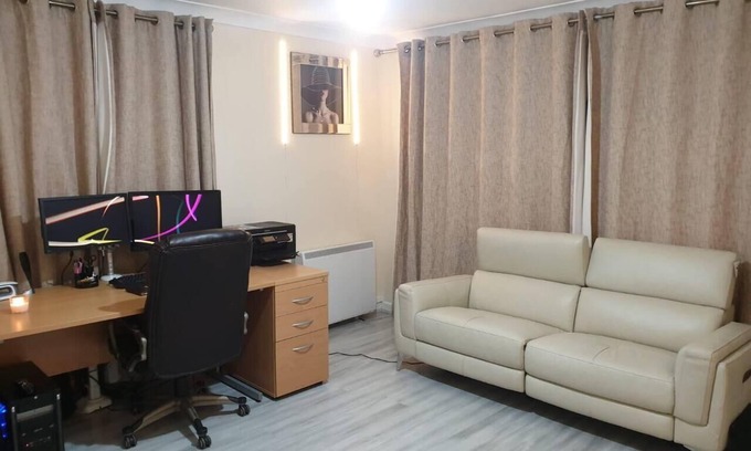 Chapeltown Apartment | Your Home away from home in Leeds - on the Ring Rd