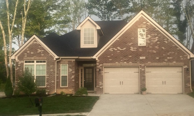 Middletown House | Your New Oaks & Derby Home