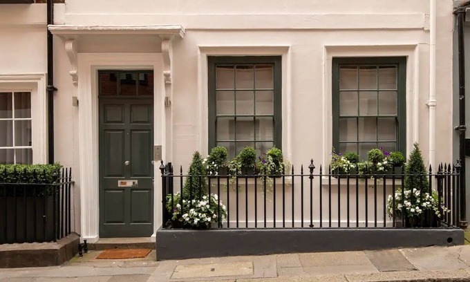 Covent Garden House | Your own elegant home in the very heart of London