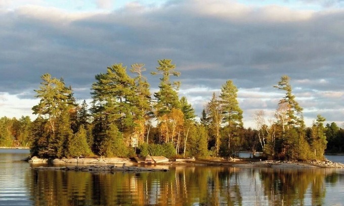 Trent Lakes Cottage | Your Own Private Island