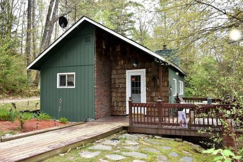 Gilman House | Your Perfect Getaway: Mountain Cabin Retreat with Hot Tub and Fireplace in Lisbon, NH