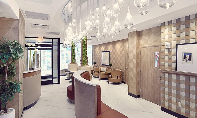 Financial District Hotel | Your Relaxing Getaway Awaits! Short Drive to South Street SeaPort & Battery Park