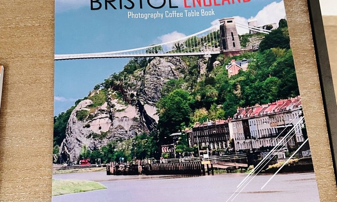 Bristol House | Your STAYCATION.n