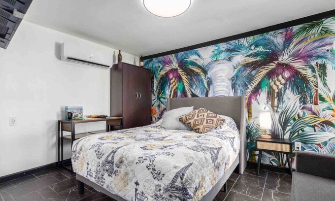 Garfield House | Your Tiny Downtown Home with Backyard Unit D