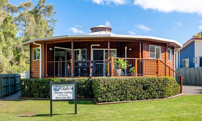 Mullaway House | Yurt By Sea accommodation Mullaway