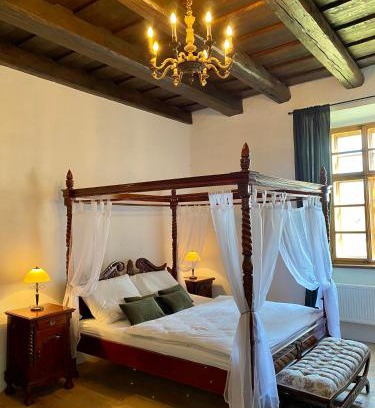 Branna Hotel | zámek Kolštejn - hotel Chateau Goldenstein