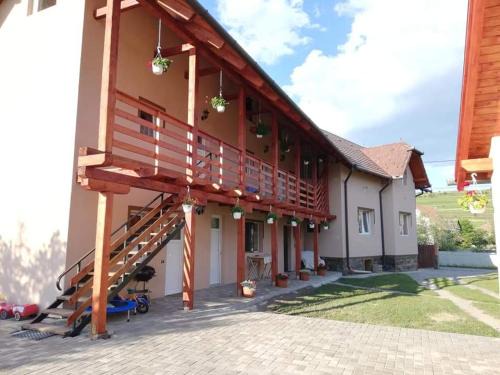 Bisericani House | Zöldfenyő Vendégház