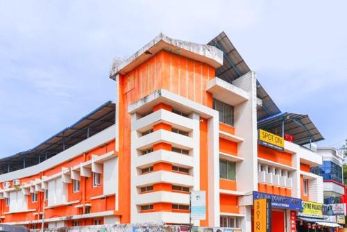 Kollam Hotel | Zaina Tourist Home