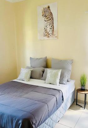 Manzini House | Zakhele Guest House