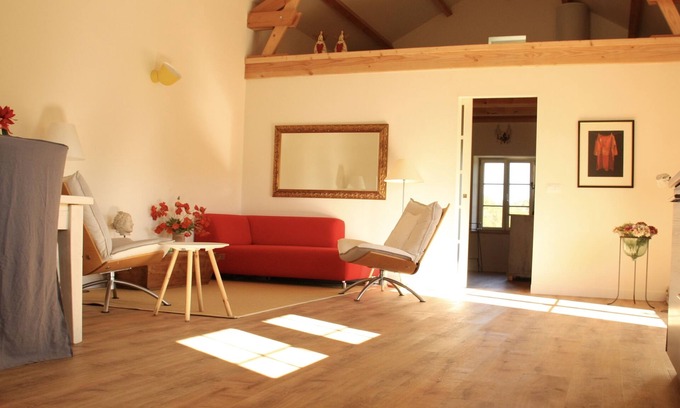 Montclera Cabin | Zeer comfortabel vakantiehuis voor rust en stilte-genieters