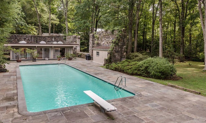North Stamford House | ZEN HOUSE Historic Sculptor Studio creator or Mount Rushmore midcentury home