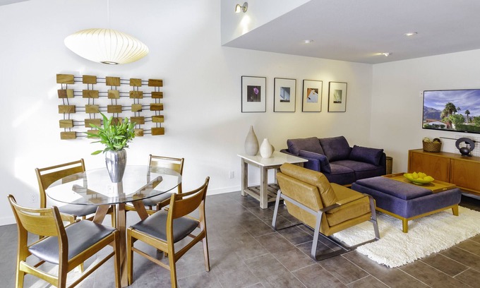 Uptown Design District Condo | Zen Like Peace and Quiet In the Heart of the Design District/Movie Colony.