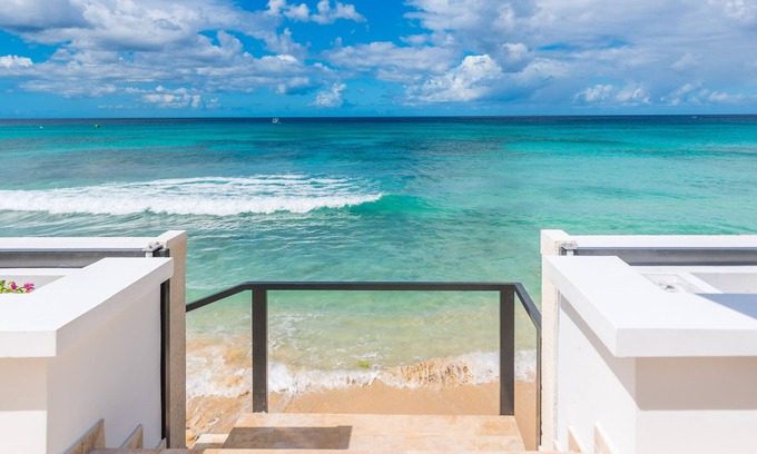 Fitts Village House | ZenBreak Nirvana is a luxury contemporary 5 bedroom beachfront villa