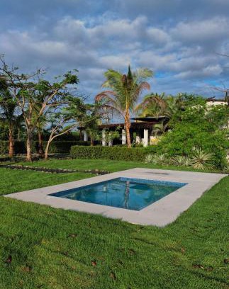 Pedasi Bed & Breakfast | Zenquility Inn & Tavern