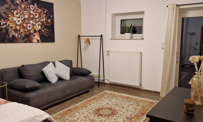Hildesheim District Apartment | Zentrale und Barrierefreie Wohnung mit Terrasse in Ruhiger Lage in Alfeld Leine