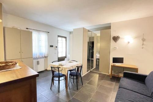 Riva Apartment | ZERO15 - il Cuore di Biella