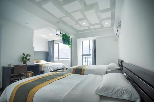Yongding Apartment | Zhangjiajie Cat Theme Inn