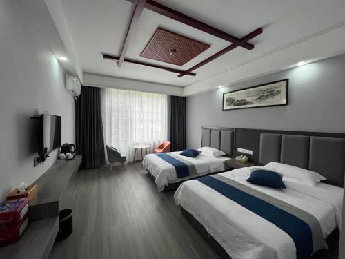 Wulingyuan Hotel | Zhangjiajie Happy Inn