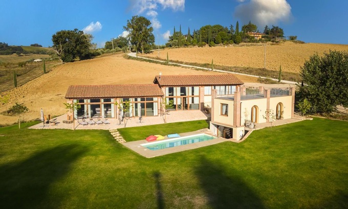 Brufa Villa | Ziarelli Country Loft, villa near Perugia and Assisi