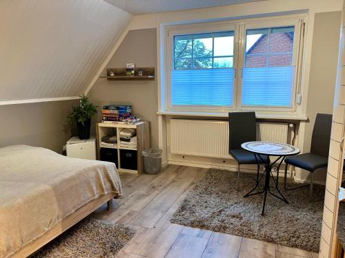 Reppenstedt House | Zimmer m. Doppelbett, Zustellbett f. 3. Pers. mgl.