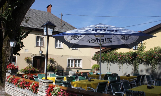 Strass im Attergau Cottage | Zimmer Tradition 1 - Gasthof Zum Stampf
