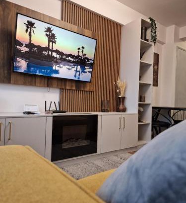 Suceava Apartment | Zlata Silvery Residence OMV