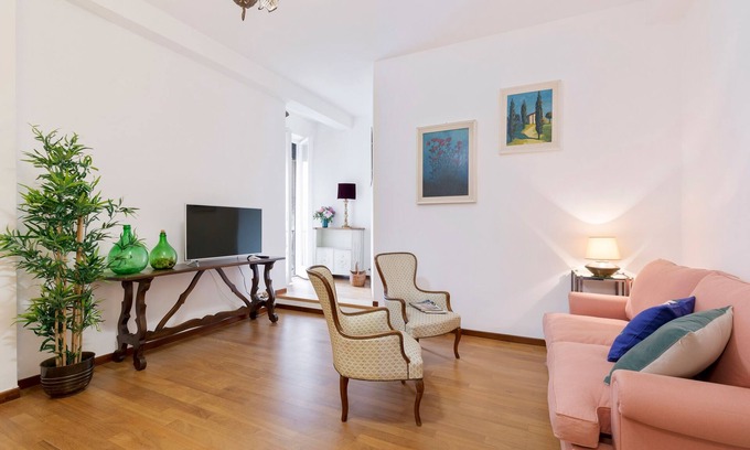 Rione VII Regola Apartment | Zoccolette Apartment in Campo de Fiori