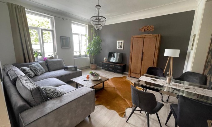 Stolberg Apartment | "Zur Erholung" in Jugendstilvilla Sonnenschein