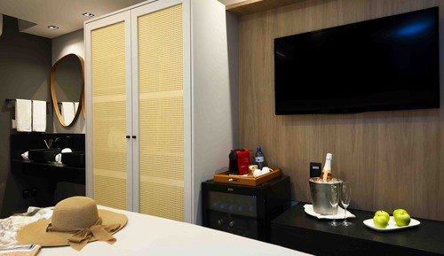 Quarto Luxo Vista Mar com Piscina Particular