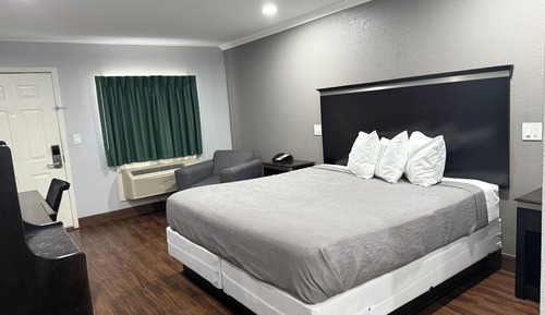 Basic Single Room