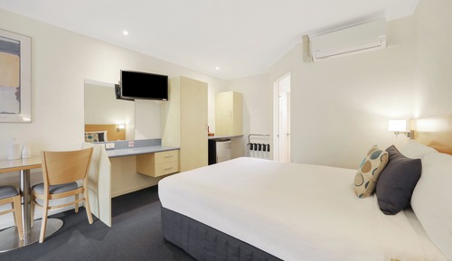 Superior Room, 1 Queen Bed