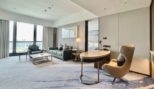 Luxury Suite, 1 King Bed