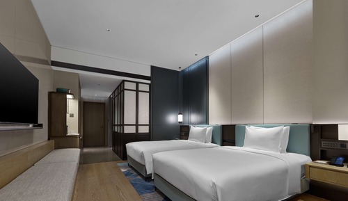 Twin Deluxe Room