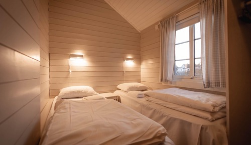 1-bedroom + open loft Standard Rorbu Cabin